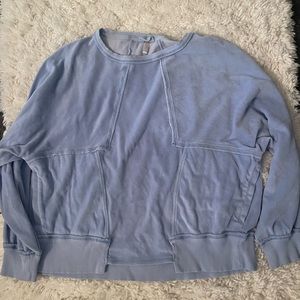 Free people sweatshirt w/ pockets!!!!